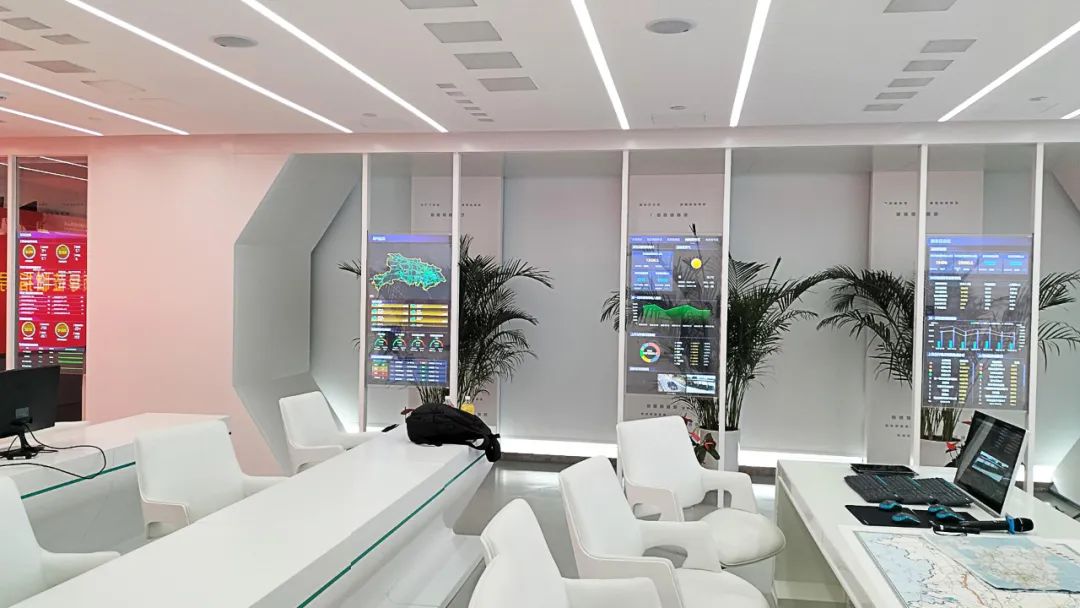 Upgrade Your Business with OLED Display Technology