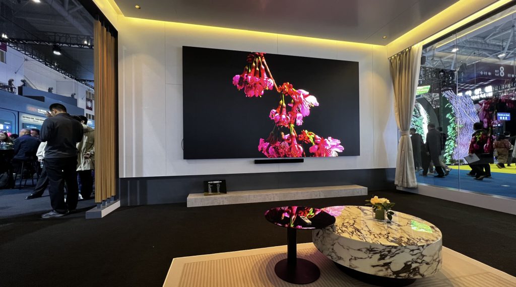 Small Pitch LED Hits 55.4% Share: 8.1% Growth