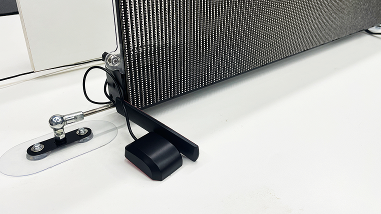 Transparent-Led-Display-Sign-For-Car-Back-Window-8